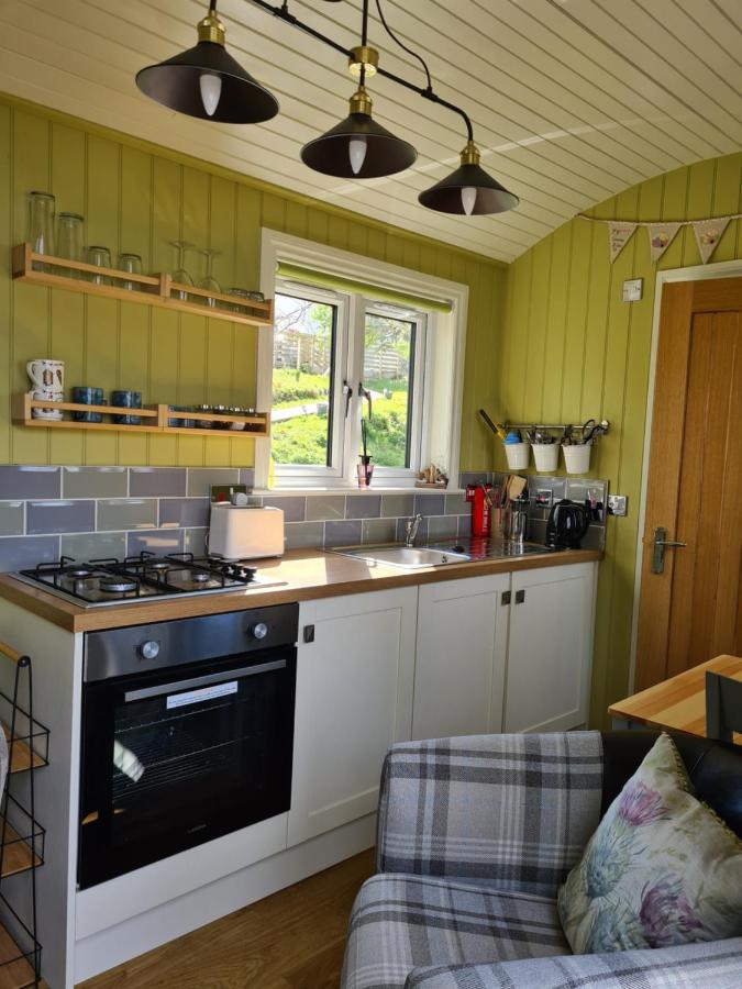 The Bay ,Luxury Shepherds Hut, Dundonnell Kültér fotó